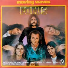 FOCUS - Moving Waves-0